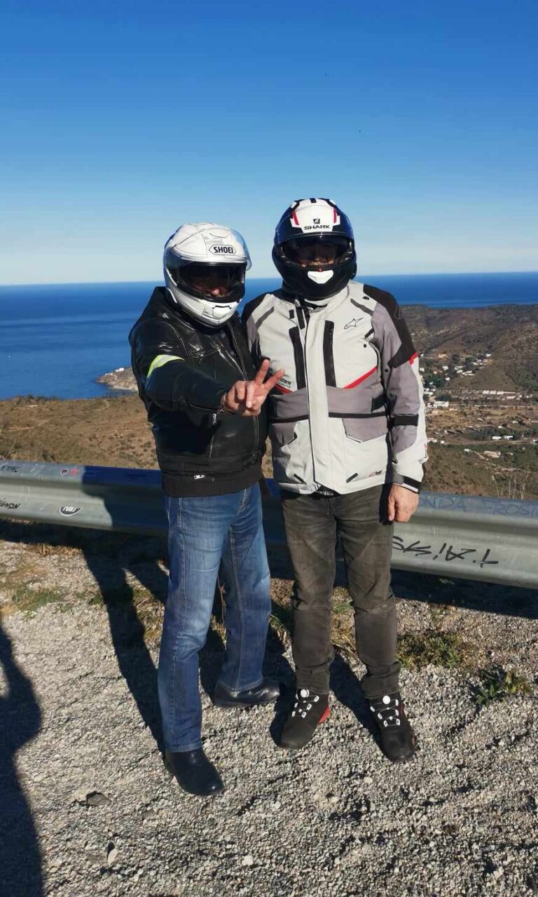 received_350331657843960_edit_810524962535696